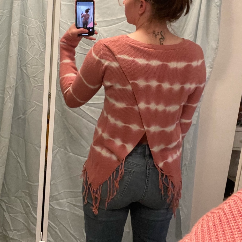 Pink white fringed split back sweater